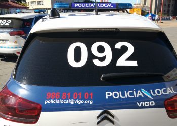 Rescatan a un hombre que se cayó al patio de luces de un hostal de Vigo