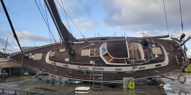 La borrasca ‘Karine’ deja 36 incidencias en Vigo debido al fuerte viento