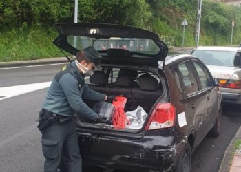 Investigan por estafa a un vecino de Chapela que vendía mascarillas y pantallas en Moaña