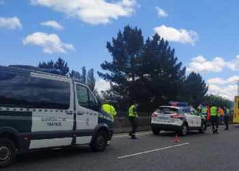 Herido de gravedad un motorista vigués al sufrir un accidente en la A-55 en Salceda