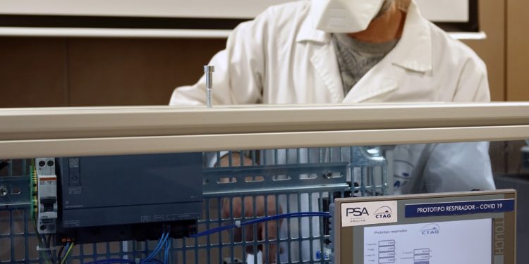 PSA Vigo y el CTAG colaboran con Bionix para desarrollar equipos de respiración para contagiados