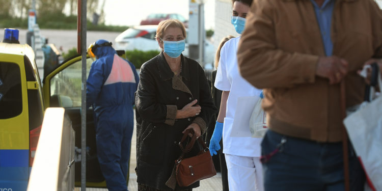 Abogados de Vigo se movilizan para asesorar a afectados por el coronavirus en las residencias