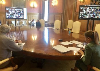 Silva ofrece un pacto coas administracións para dar resposta ás fases da desescalada