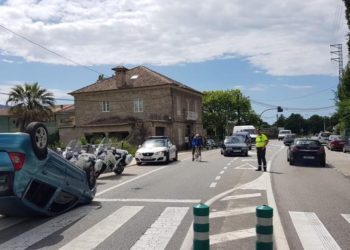 Un motorista, herido de gravedad en un accidente en Gondomar