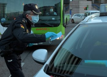 El uso de mascarilla será obligatorio en el transporte público desde el lunes