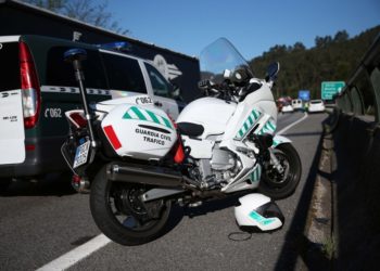 La Guardia Civil anuncia controles en rutas moteras de Pontevedra para evitar la movilidad interprovincial