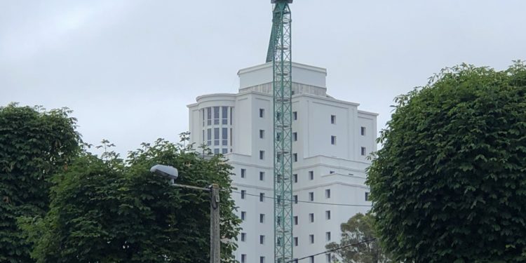 Lo que queda del Pirulí