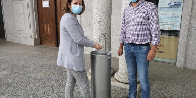 Salvaterra instalará nas rúas dispensadores de xel desinfectante