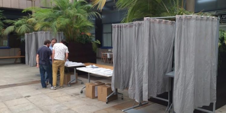 Vigo expone el censo electoral para la cita con las urnas del próximo 12 de julio