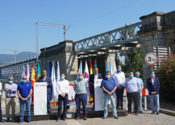 Tui e Valença fan “unha chamada de socorro” para que se reabra a vella Ponte Internacional