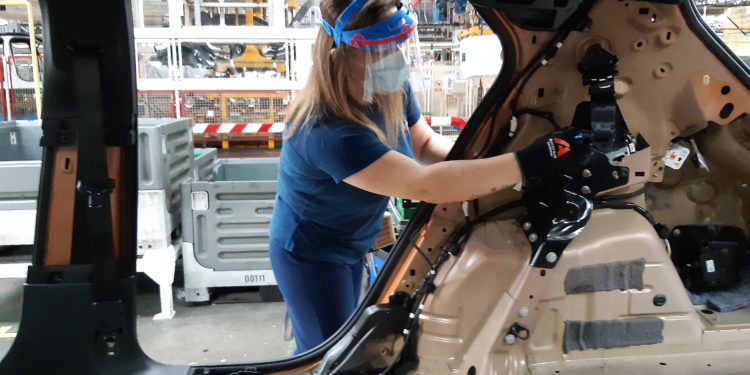 La UE abre una investigación sobre la fusión de PSA y Fiat por posible posición dominante