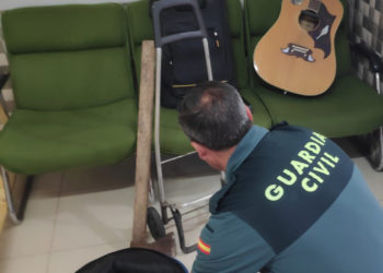 Detienen a un vecino de Cangas tras robar en una vivienda mientras el dueño dormía