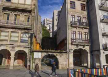 O Casco Vello licita as obras para rehabilitar dous edificios con seis novas vivendas
