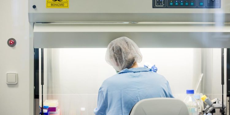 Dos empresas de O Porriño reciben 1 millón de euros para desarrollar vacunas contra el Covid-19