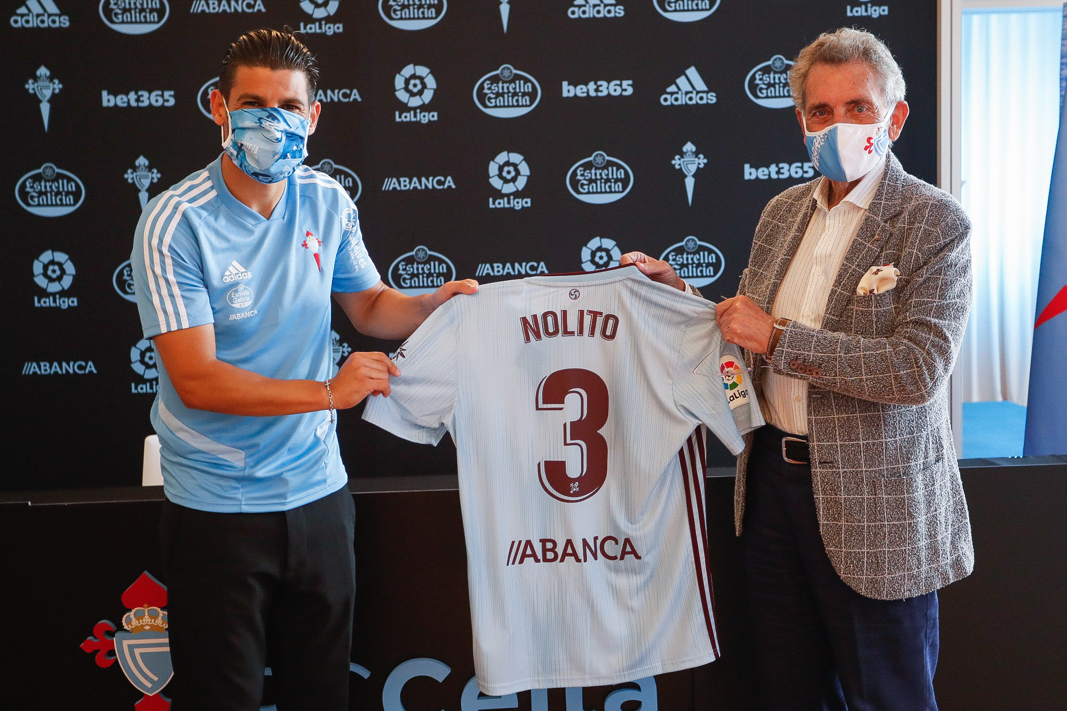 Nolito firma su contrato con el Celta hasta 2022 y lucirá el dorsal número - VigoÉ