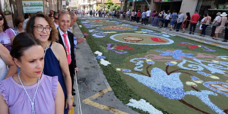 Ponteareas celebrará o Corpus cos balcóns engalanados e de forma virtual