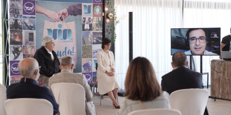 Más de 50 empresas de la industria de Vigo recaudan comida para el Banco de Alimentos