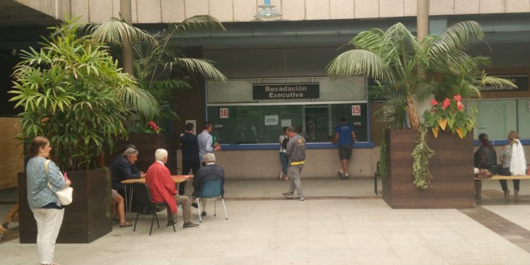 El Concello de Vigo pospone por tercera vez el cobro de las tasas de basura y vehículos