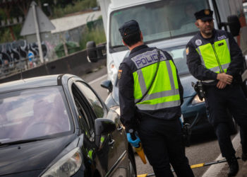 Detenido en Vigo un hombre con 31 antecedentes que llevaba encima 70 dosis de cocaína y 265 de heroína