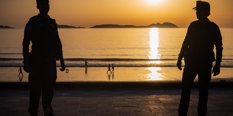 El primer fin de semana de lleno en las playas de Vigo se saldó de forma “ejemplar”