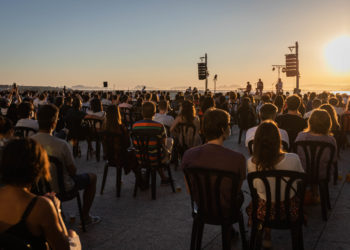 Love of Lesbian se desnuda en Vigo