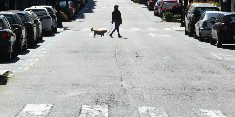 Vigo pone fin a cuatro días seguidos con casos nuevos de Covid-19 y se mantiene ajena a las subidas en Galicia
