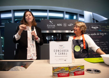 Carmen Albo enseña a cocinar en Vigo los ‘grandes éxitos del verano’ en un evento que puede tener premio