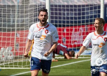 El Celta se lanza al vacío y se la juega a las cuentas de la vieja