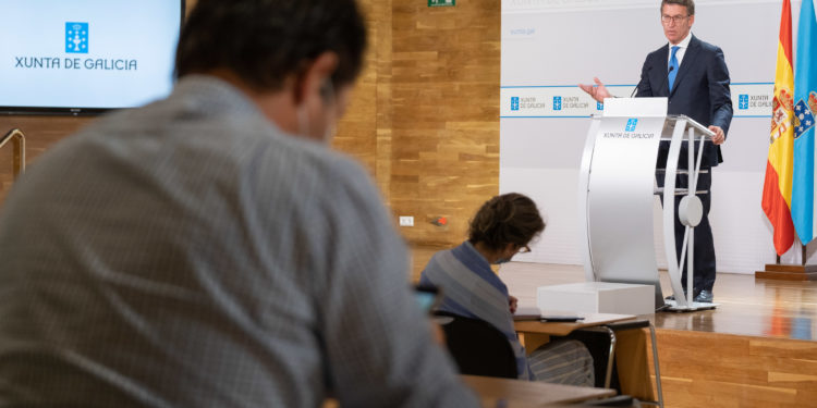 Los viajeros que lleguen de zonas con alta incidencia de Covid-19 deberán dar sus datos de contacto a la Xunta