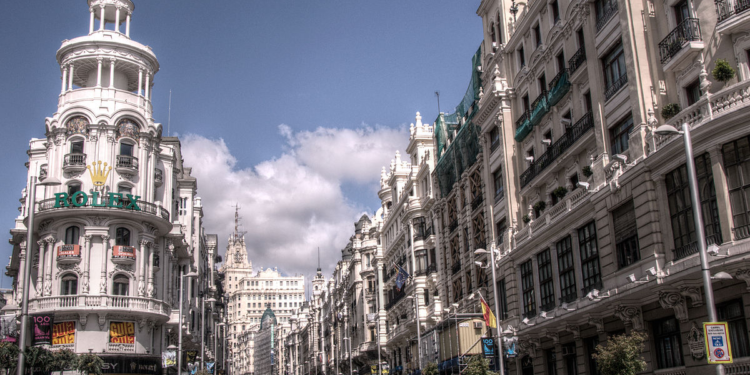 El mejor servicio de alquiler de pisos por meses en Madrid y Barcelona