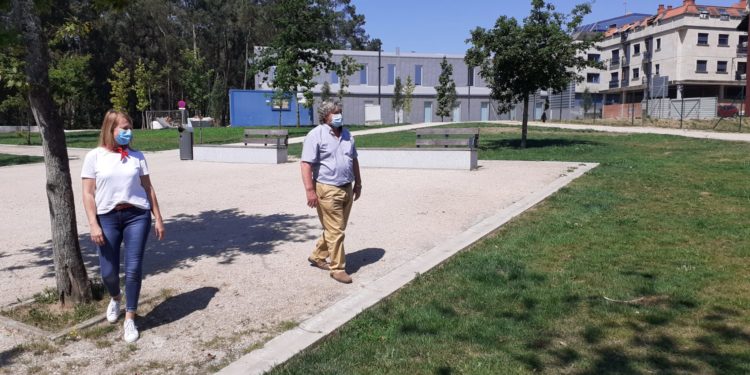 Tirolina de 20 metros e pirámide de escalada para a nova área recreativa de Salceda