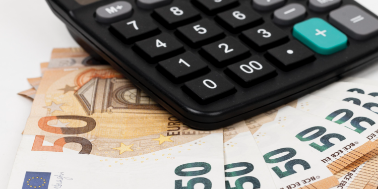 Desarticulada en Vigo y Madrid una red internacional que introducía billetes falsos