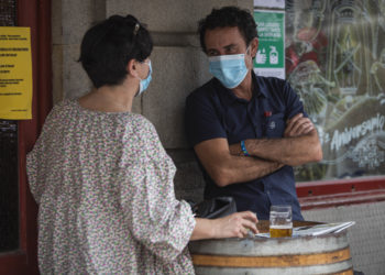 La Xunta permite la reapertura de las terrazas de los locales de ocio nocturno hasta las 01.00 horas