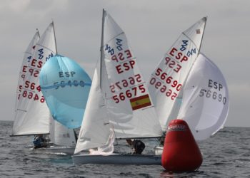 Jacobo García y Toni Ripoll ganan el Trofeo Concello de Vigo de 420