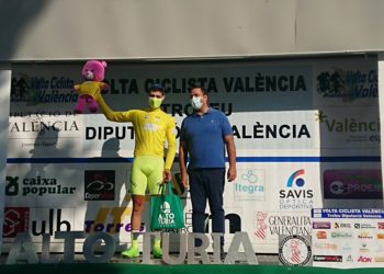 Moreira se adjudica la etapa reina y refuerza su liderato en la Volta a Valencia