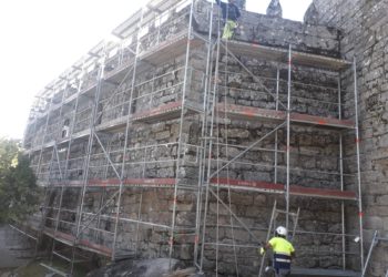 Nova cuberta e fachada para o Castelo de Soutomaior