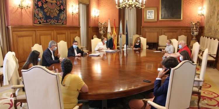 A Deputación destina 100.000 euros a dez festivais musicais e de artes escénicas