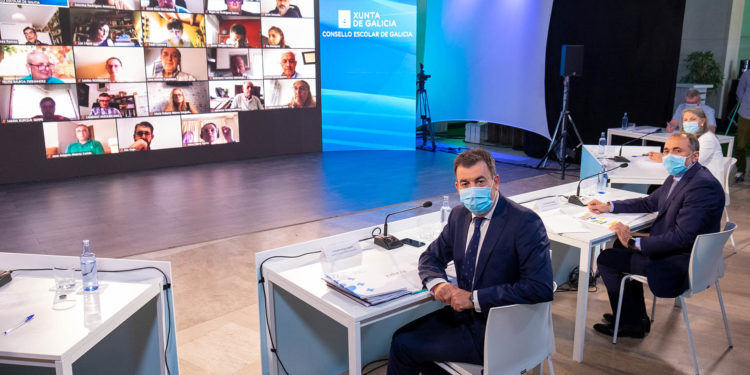 Educación rectifica y admite que no hay acuerdo para retomar el servicio de comedor en Vigo