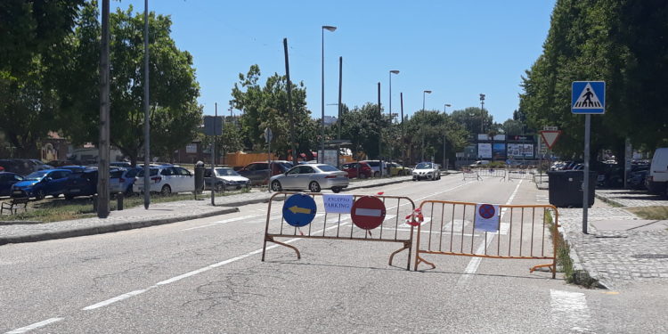 Nuevo corte de tráfico en O Vao coincidiendo con tiempo de playa