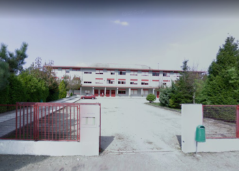 Suben a 19 las aulas cerradas por Covid-19 en los colegios del área de Vigo