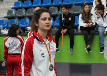 Judith Rodríguez inicia su andadura en la esgrima adaptada
