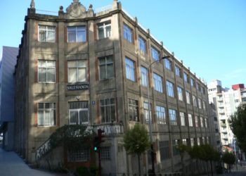 Aíslan a 24 alumnos y una docente del colegio Salesianos de Vigo tras un positivo en Covid-19