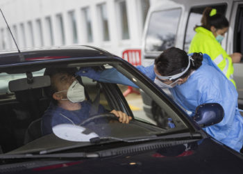 El área de Vigo intensifica su rastreo del virus: más de 2.000 PCRs detectan 156 contagios en 24 horas