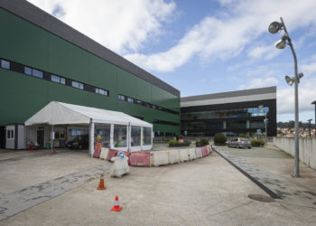 Nuevo pico de contagios en la segunda ola y cuatro ingresos más por Covid-19 en el área de Vigo