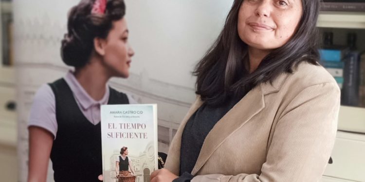 «El tiempo suficiente», una saga familiar de Vigo para la segunda novela de Amara Castro