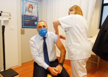 O Sergas inicia a vacinación da gripe entre o persoal sanitario