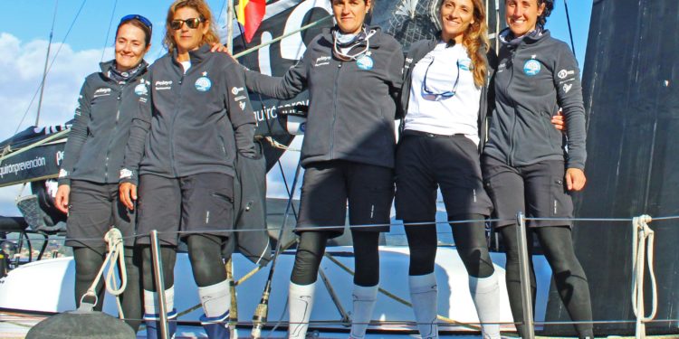 La vuelta a España contra el cáncer del Reto Pelayo Vida recala en el Monte Real Club de Yates