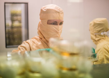 La porriñesa Biofabri, escogida por la CEPI para fabricar 500 millones de vacunas contra la Covid-19