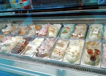 Mesas refrigeradas: la solución ideal para tu negocio de hostelería