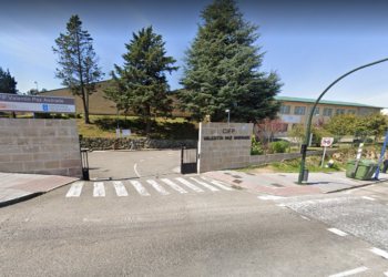 Dos colegios de Vigo y uno de Mos se suman a la lista de centros con casos de Covid-19